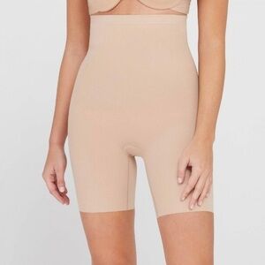 Spanx Assets Shaper Shorts Super Control High Waist Mid Thigh Nude Red Hot Label